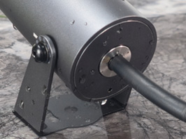 With patented flat PG gland for locking cable