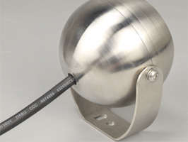 With patented gland integrated in lighting fixture for locking cable.