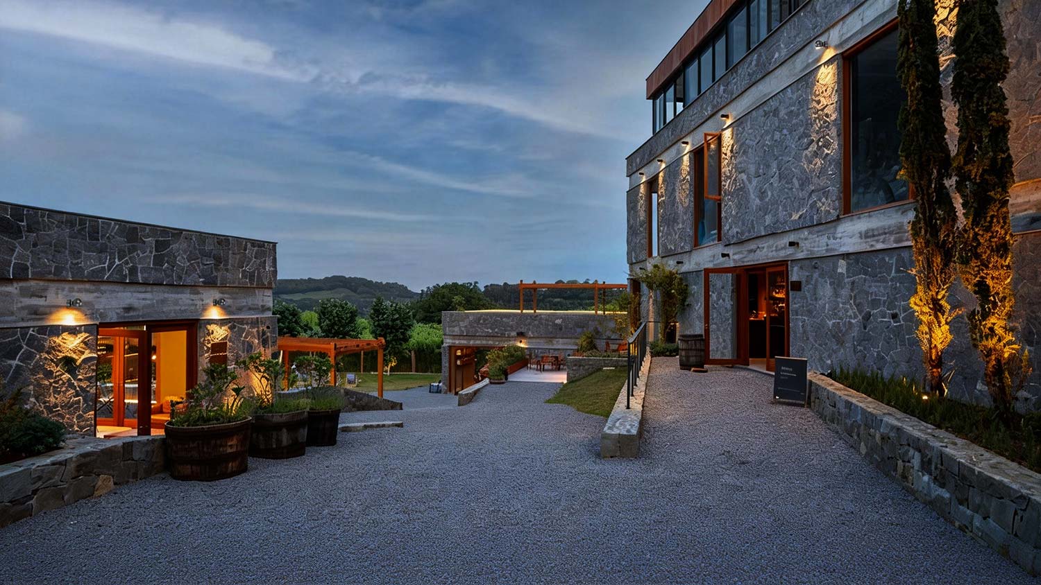 Moon series IP65  one side wall light,and IP67 15-36° zoomable garden spot light Ceres Zoom 4 .